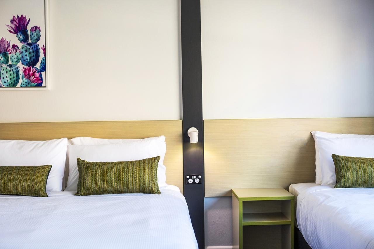 ไนต์แคป แอต ฮิวม์ โฮเทล Motel แบงส์ทาวน์ ภายนอก รูปภาพ